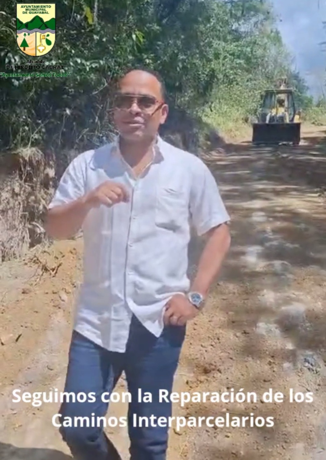 Seguimos con la Reparación de los Caminos Interparcelarios